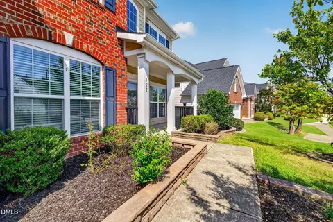 Exterior - 122 Windrush Ln, Durham, NC 27703 photo 3 of 8