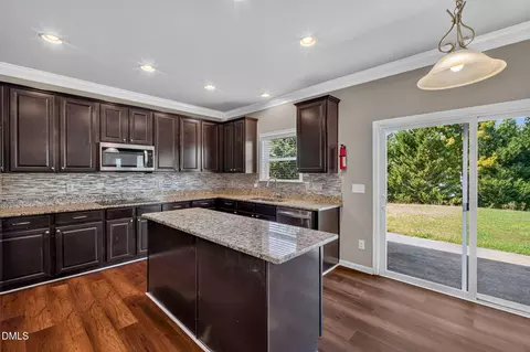 Kitchen - 122 Windrush Ln, Durham, NC 27703 photo 2 of 5