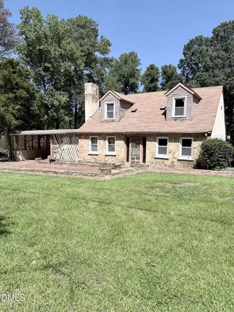 5517 Barbee Chapel Rd, Chapel Hill, NC 27517