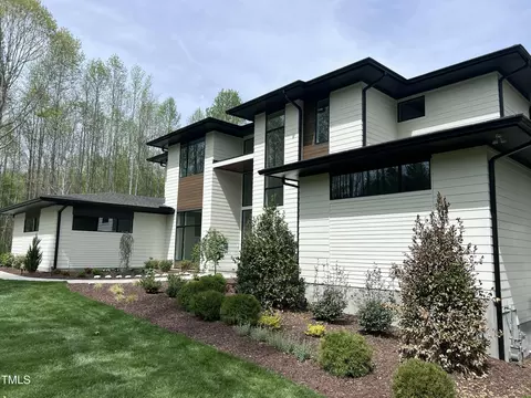 196 Mountaintop Cir, Pittsboro, NC 27312
