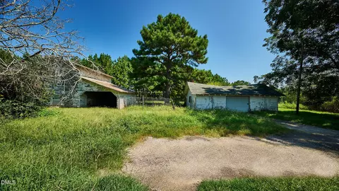 Exterior - 1077 Frazier Rd, Spring Hope, NC 27882 photo 5 of 9