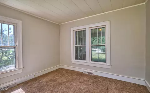 Bedroom - 1077 Frazier Rd, Spring Hope, NC 27882 photo 2 of 6