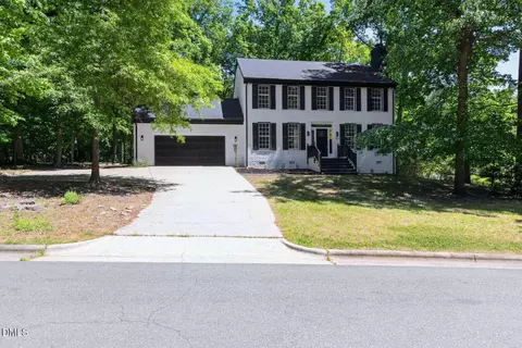 101 Hanover Pl, Chapel Hill, NC 27516