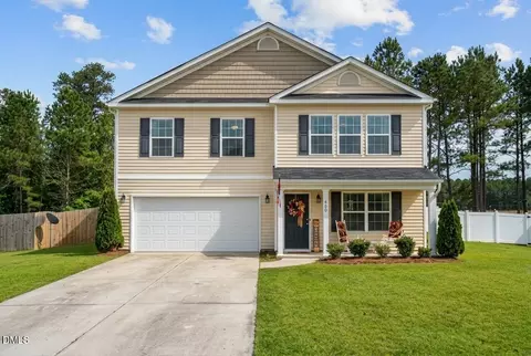460 Botanical Ct, Bunnlevel, NC 28323 photo 2