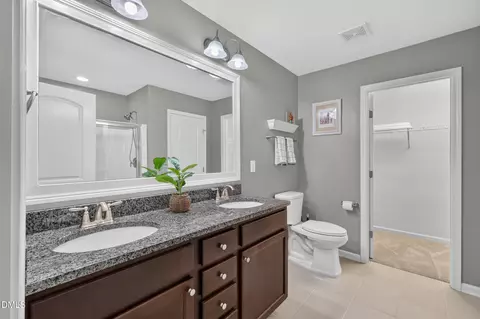 Bath - 504 Oak Forest View Ln, Wake Forest, NC 27587 photo 2 of 7