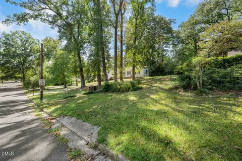 Exterior - 101 Gresham Ave, Durham, NC 27704 photo 8 of 9