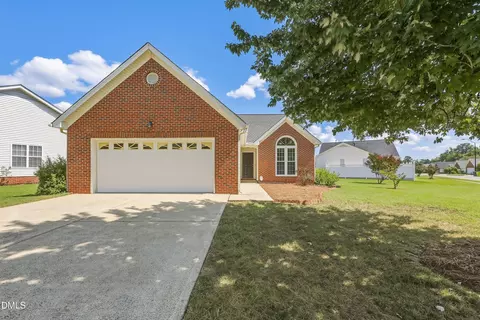 302 Millet Dr, Morrisville, NC 27560