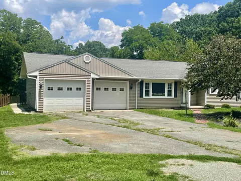 2511 Parrish St, Burlington, NC 27215