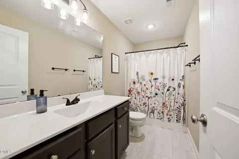 Bath - 180 Long Grass Dr, Smithfield, NC 27577 photo 3 of 3