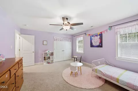 Bedroom - 180 Long Grass Dr, Smithfield, NC 27577 photo 5 of 9