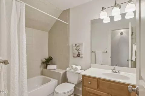 Bath - 6401 Cedar Waters Dr, Raleigh, NC 27607 photo 1 of 5