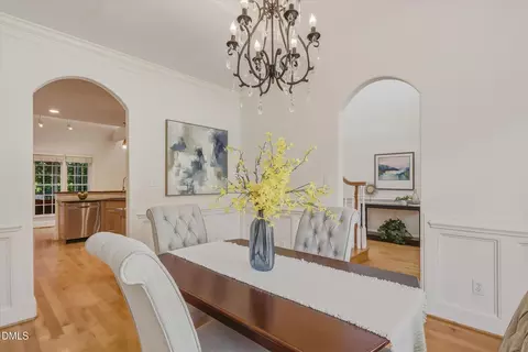 Dining - 6401 Cedar Waters Dr, Raleigh, NC 27607 photo 4 of 5