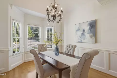 Dining - 6401 Cedar Waters Dr, Raleigh, NC 27607 photo 3 of 5