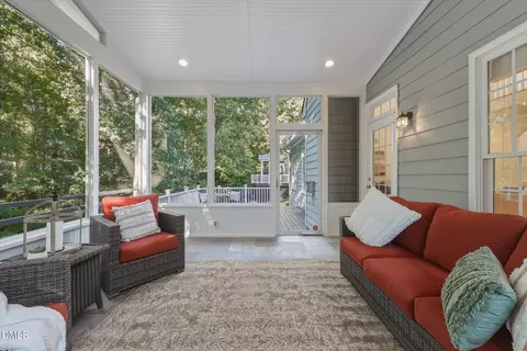 Exterior - 6401 Cedar Waters Dr, Raleigh, NC 27607 photo 8 of 11