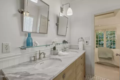 Bath - 6401 Cedar Waters Dr, Raleigh, NC 27607 photo 2 of 5