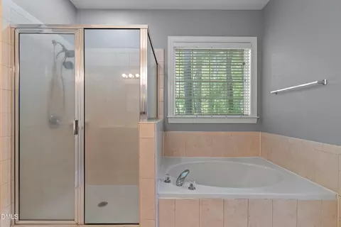 Bath - 2912 Lautenberg Ln, Willow Spring, NC 27592 photo 2 of 4