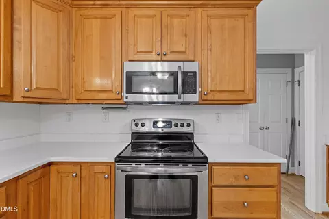 Kitchen - 2912 Lautenberg Ln, Willow Spring, NC 27592 photo 4 of 7