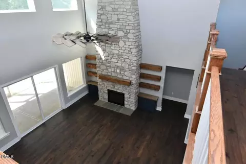 Living - 794 Cobb Rd, Benson, NC 27504 photo 3 of 3