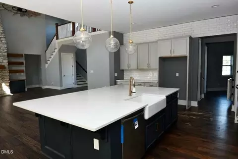 Kitchen - 794 Cobb Rd, Benson, NC 27504 photo 3 of 4