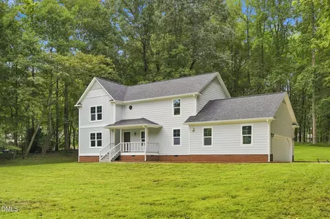 2102 Jareds Pond Rd, Pleasant Garden, NC 27313