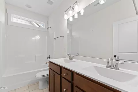 Bath - 714 Adeline Ct, Durham, NC 27713 photo 3 of 7