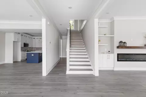Entry Way - 101 S Maple St, Durham, NC 27703 photo 2 of 2