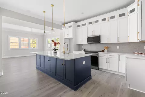 Kitchen - 101 S Maple St, Durham, NC 27703 photo 5 of 6