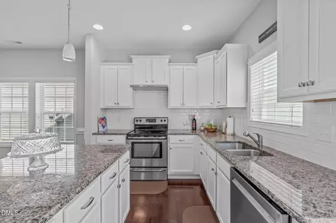 Kitchen - 40 Heron Pt Way, Garner, NC 27529 photo 4 of 4