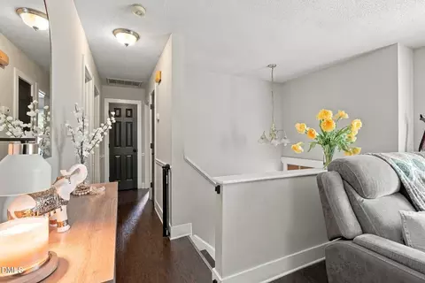 Entry Way - 9 Cairn Ct, Durham, NC 27705 photo 1 of 6