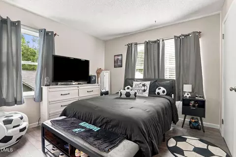 Bedroom - 9 Cairn Ct, Durham, NC 27705 photo 2 of 4