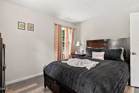 Bedroom - 9 Cairn Ct, Durham, NC 27705 photo 4 of 4