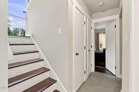 Entry Way - 9 Cairn Ct, Durham, NC 27705 photo 6 of 6