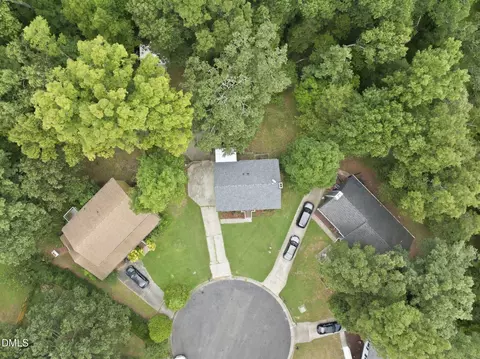 View/Area - 9 Cairn Ct, Durham, NC 27705 photo 2 of 4