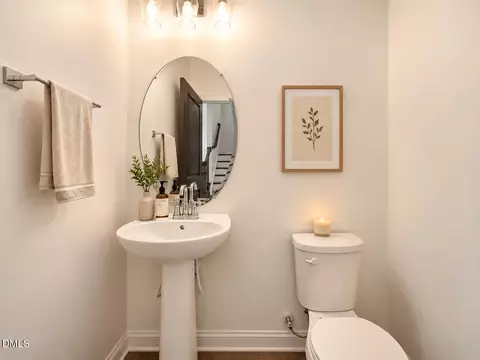 Bath - 625 Amaranth Dr, Cary, NC 27519 photo 1 of 4