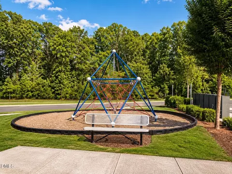 View/Area - 625 Amaranth Dr, Cary, NC 27519 photo 2 of 3