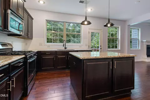 Kitchen - 2041 Longmont Dr, Wake Forest, NC 27587 photo 4 of 4