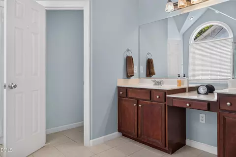 Bath - 6108 Tiffield Way, Wake Forest, NC 27587 photo 4 of 11