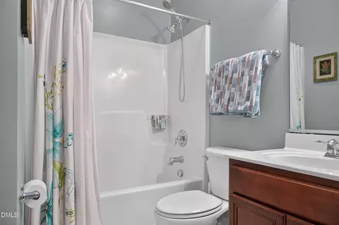 Bath - 6108 Tiffield Way, Wake Forest, NC 27587 photo 9 of 11