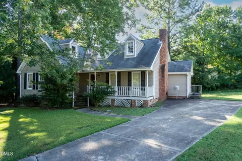 107 Oxford Cir, Knightdale, NC 27545