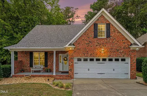 1971 N Tansea Ct, Fuquay Varina, NC 27526