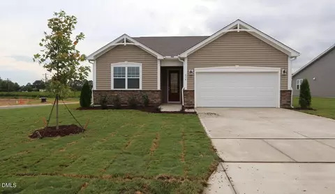 630 Providence Creek Dr, Fuquay Varina, NC 27526
