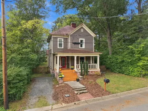 Exterior - 1814 Vale St, Durham, NC 27703 photo 3 of 16