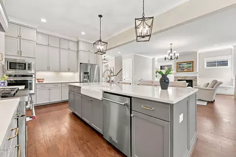 Kitchen - 1221 Perry Bluff Dr, Wake Forest, NC 27587 photo 4 of 5