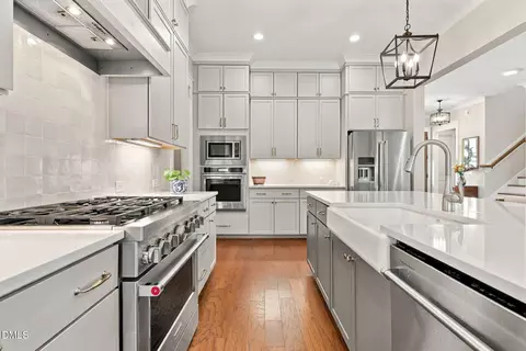 Kitchen - 1221 Perry Bluff Dr, Wake Forest, NC 27587 photo 2 of 5