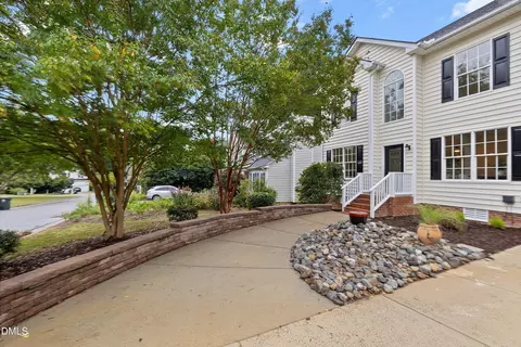 Exterior - 711 Midsummer Ln, Apex, NC 27502 photo 4 of 6