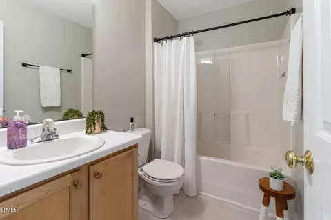 Bath - 1513 Solunar Ct, Wake Forest, NC 27587 photo 1 of 1
