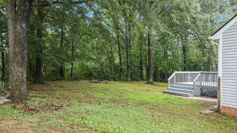 Exterior - 1513 Solunar Ct, Wake Forest, NC 27587 photo 4 of 8
