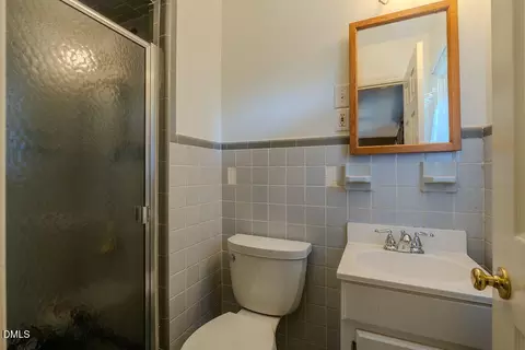 Bath - 825 Ralph Dr, Cary, NC 27511 photo 1 of 3