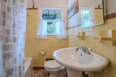 Bath - 825 Ralph Dr, Cary, NC 27511 photo 2 of 3