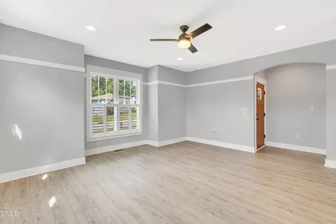 Living - 609 Jerome Rd, Durham, NC 27713 photo 2 of 3